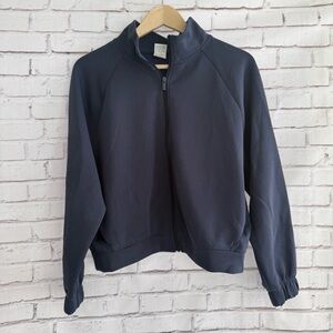 Airy Sleek Jacket